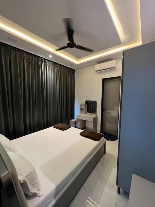 Stayhaven Starmount 4Bhk & Pool Bombay Eksteriør billede